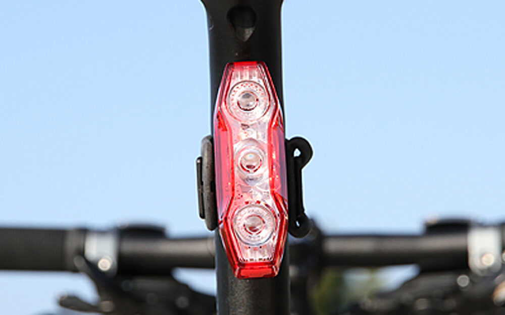 Rear light - Cat Eye ViZ450 - Image 2