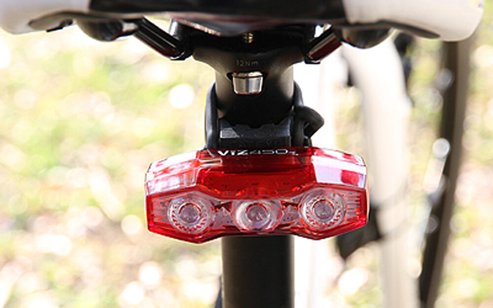 Rear light - Cat Eye ViZ450 - Image 4