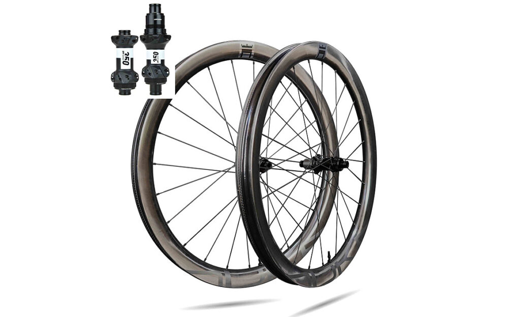 Riteņu komplekts 700C - Duke Baccara WRX 42 SLR2 Aero / DT 350 CL SP SRAM XDR