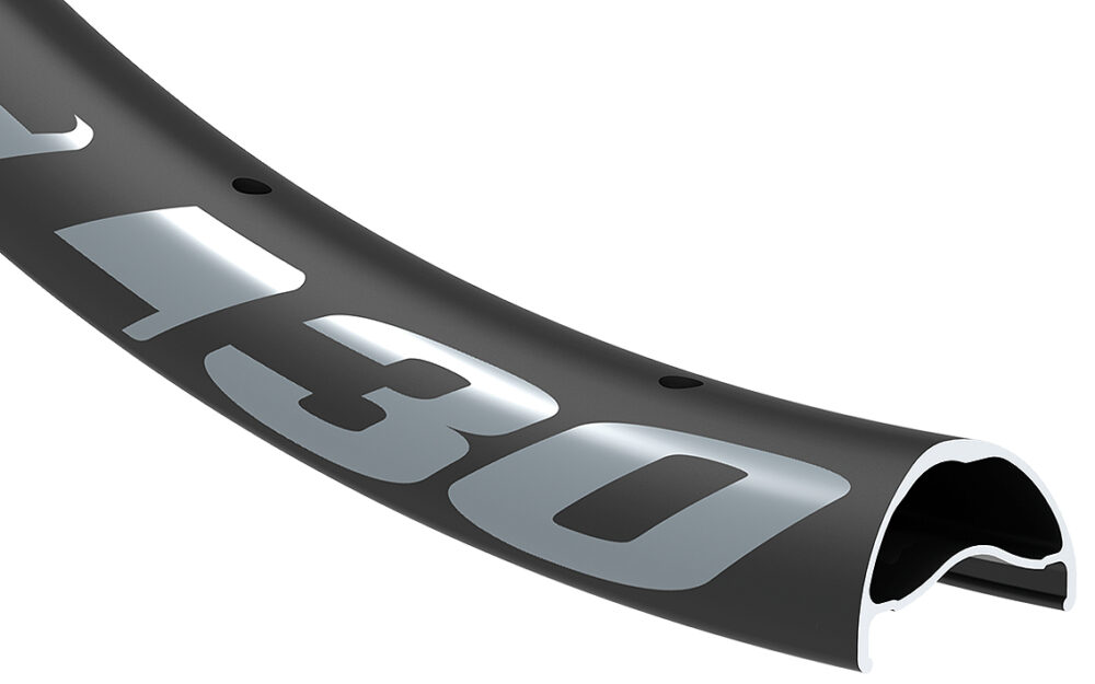 Riteņa aploce 29" - BlackJack SL 30 ASY